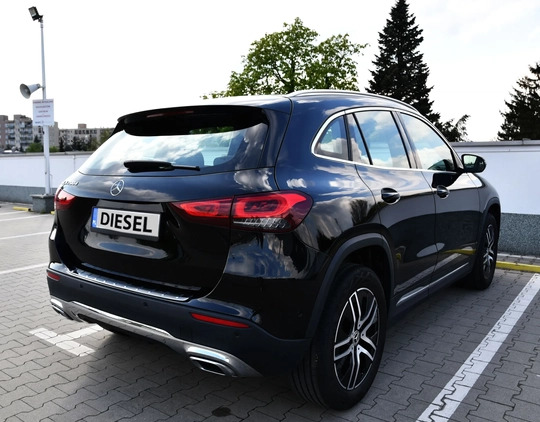 Mercedes-Benz GLA cena 143900 przebieg: 95380, rok produkcji 2021 z Piaseczno małe 326